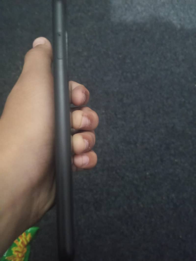 Google Pixel 4 3