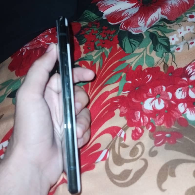 Google Pixel 6a 1