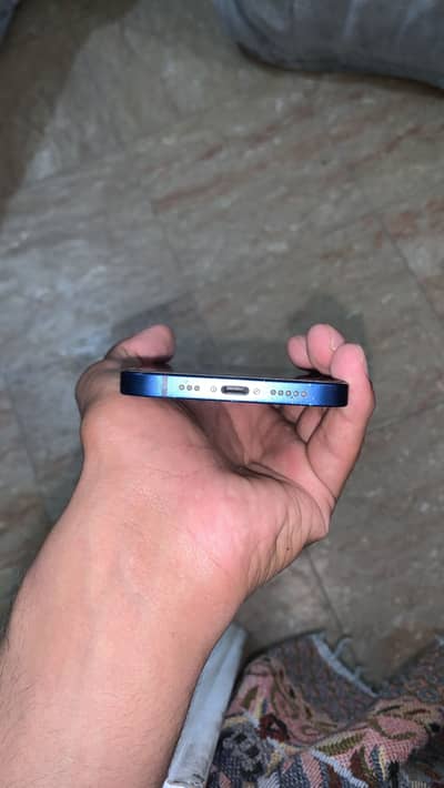 Apple iPhone 12jv