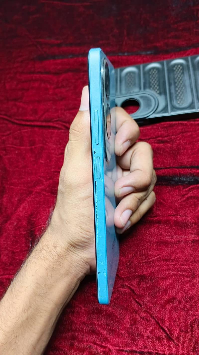 OPPO A60 8+8/256 3