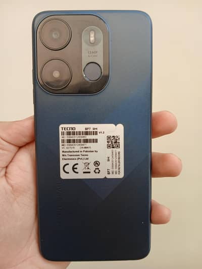 Tecno Spark Go 2023 model with original box and charger for sale 4/64