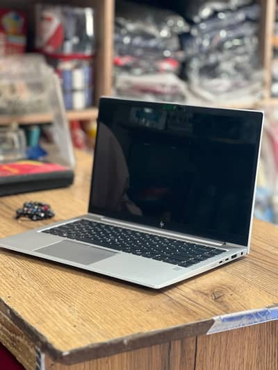  HP EliteBook 845 G8 | Ryzen 5 PRO | 8GB RAM | 256GB NVMe 