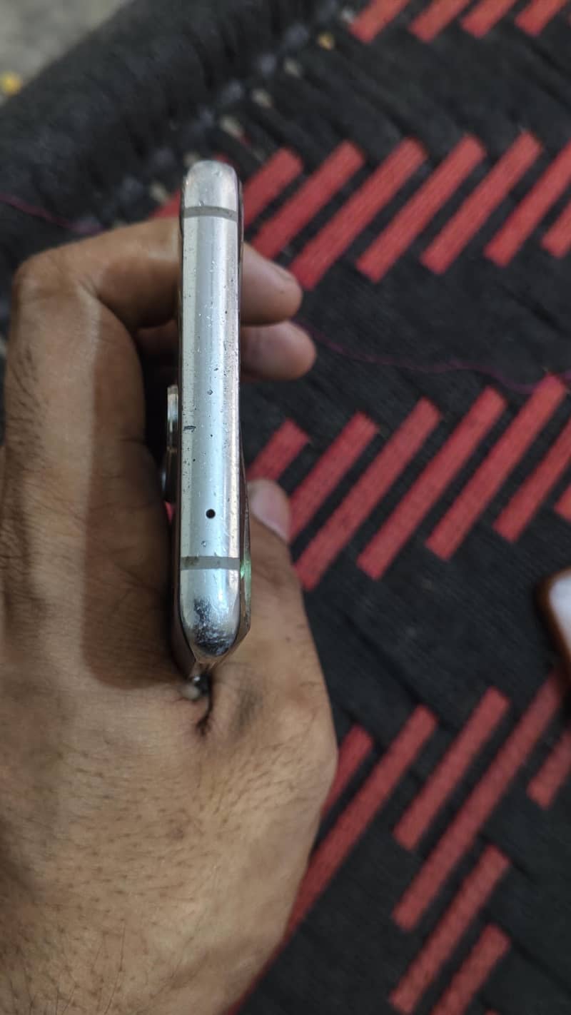 One Plus 8 5