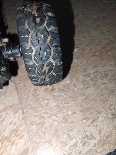 remote control car - excellent condition complete condition