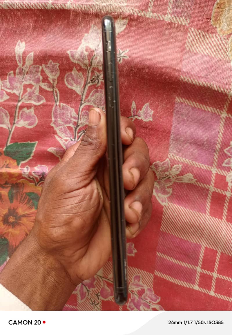 Apple iPhone 7 Plus 4