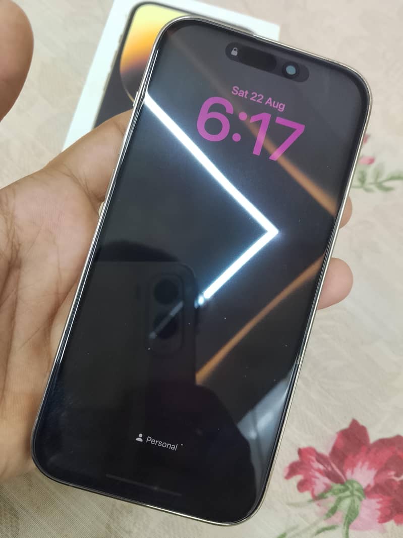 Apple iPhone 14 Pro 1