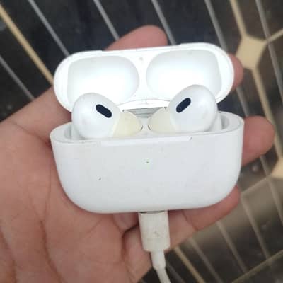 earbuds