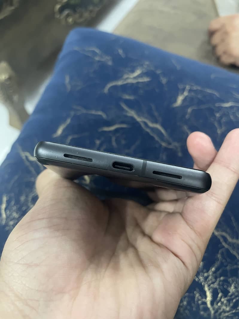 Google Pixel 7 6