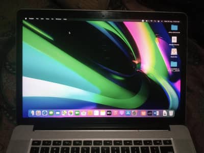 MacBook pro mid 14, 15 inch Retina display