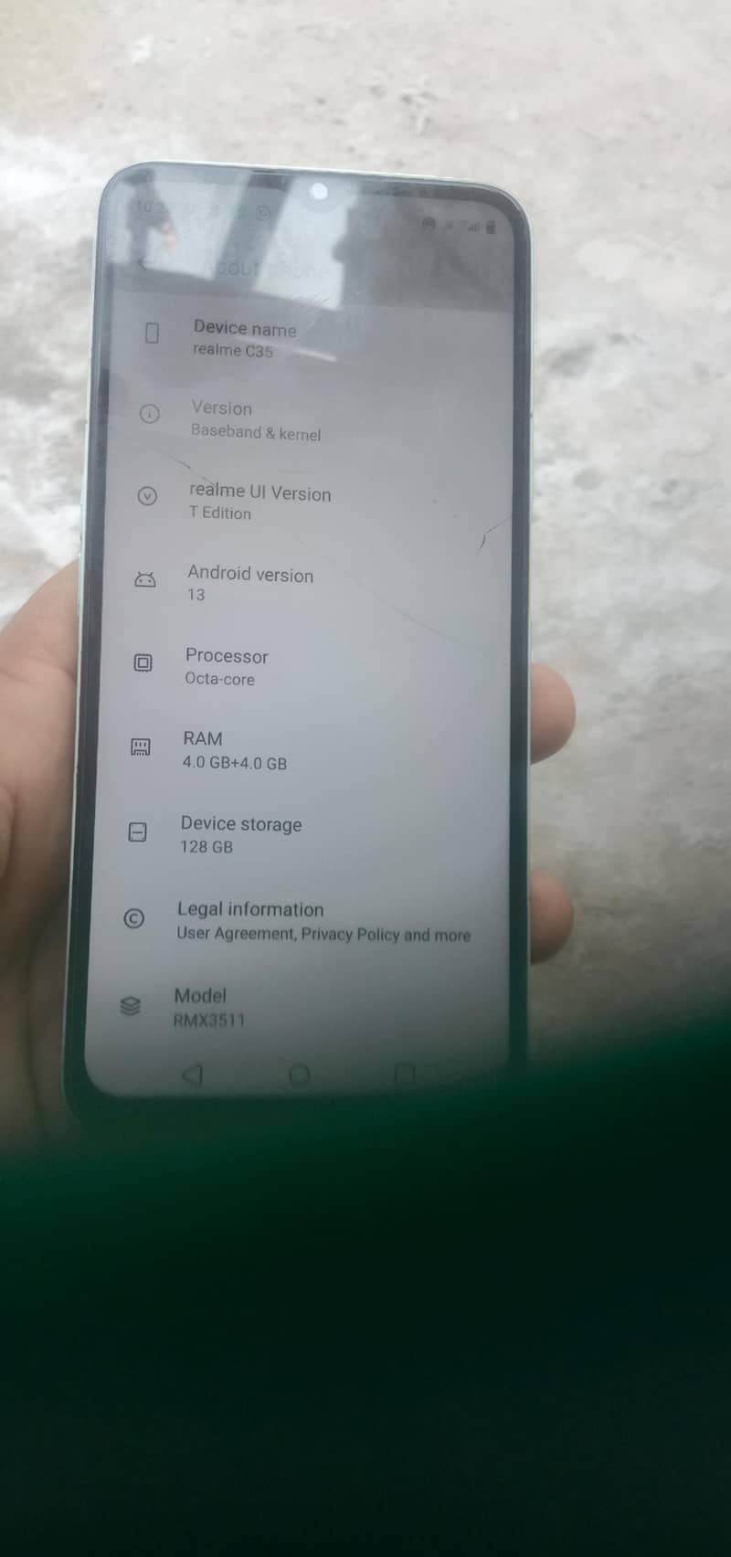 Realme C35 0