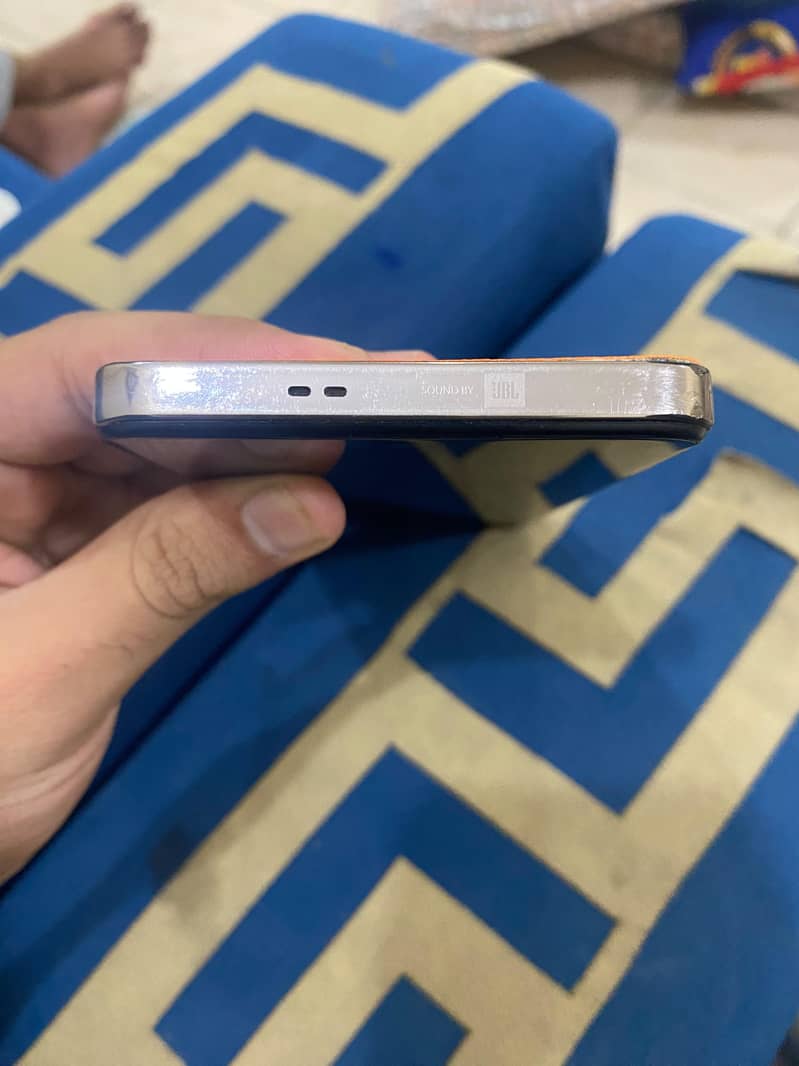 Infinix Note 30 2