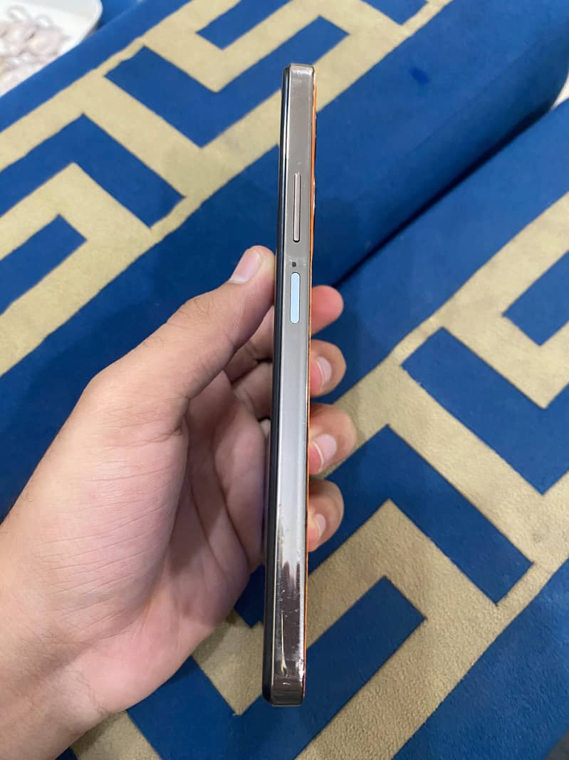 Infinix Note 30 4