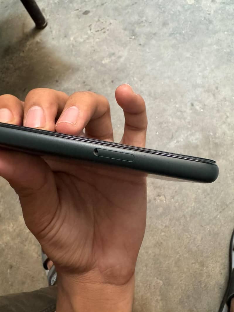 Google Pixel 5a 4