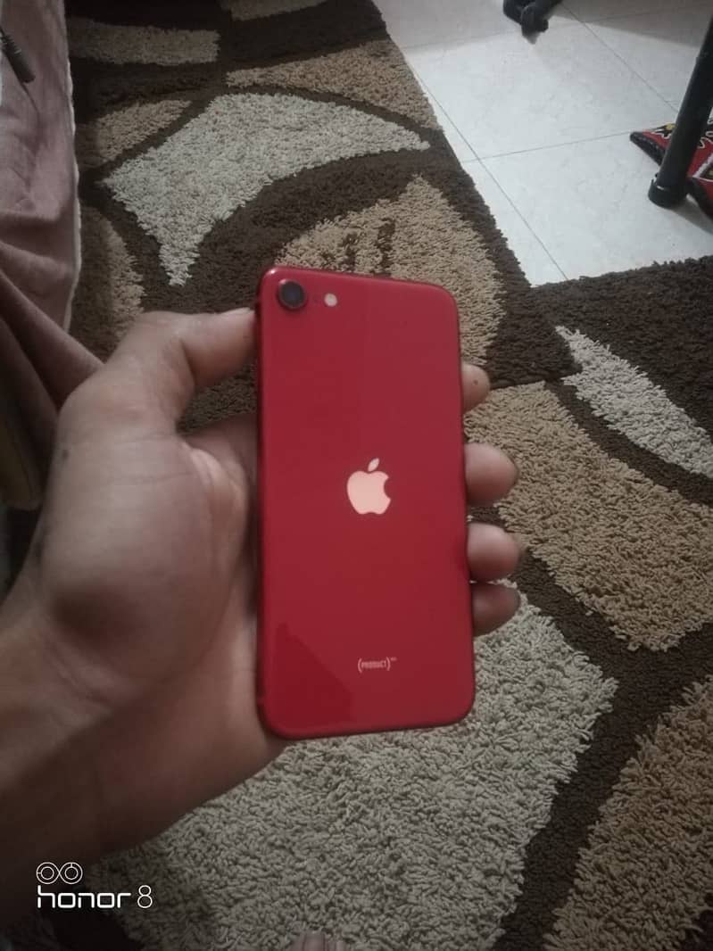 Apple iPhone SE 0