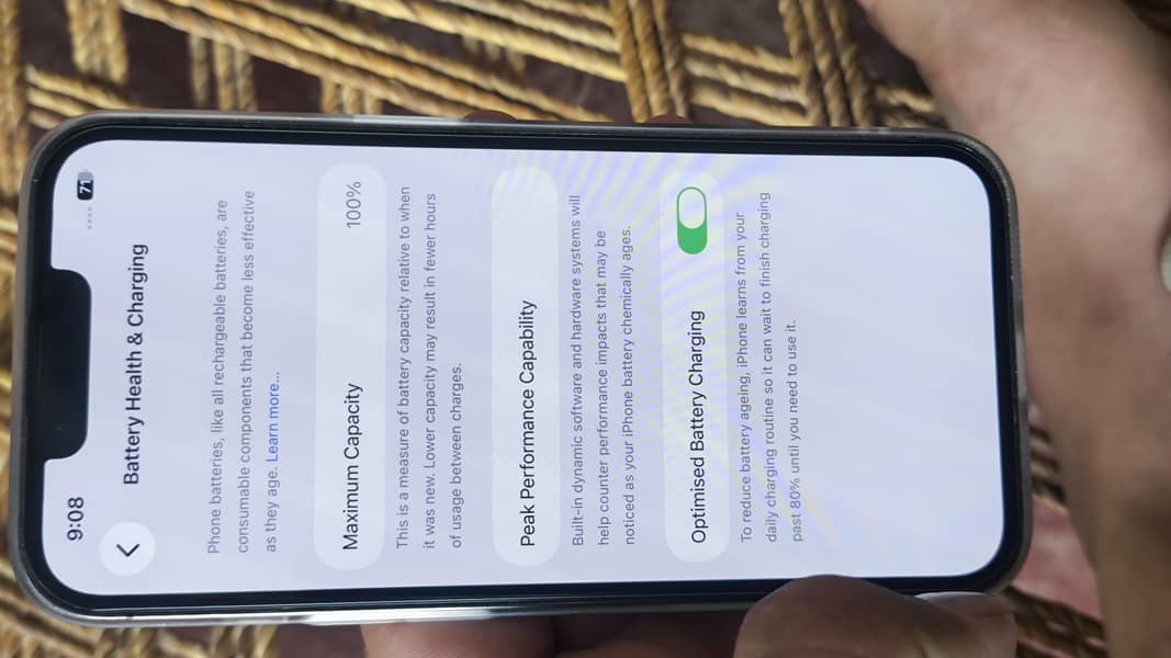 Apple iPhone 13 Pro 4