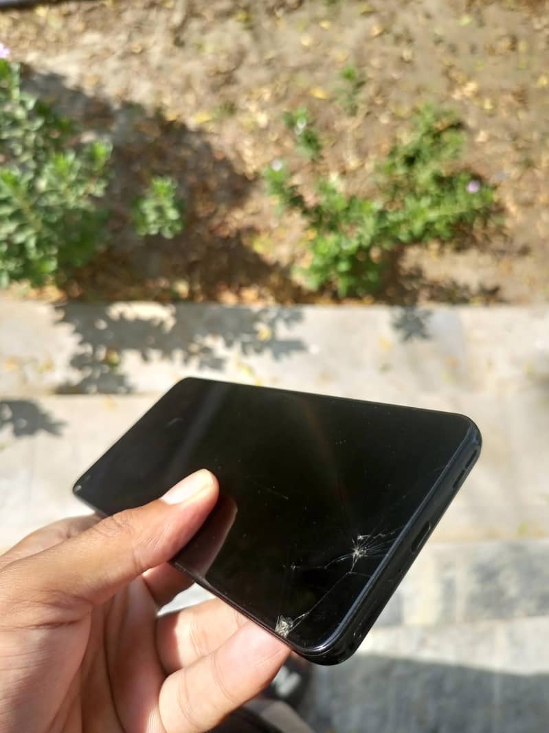 OnePlus 9 5g 4