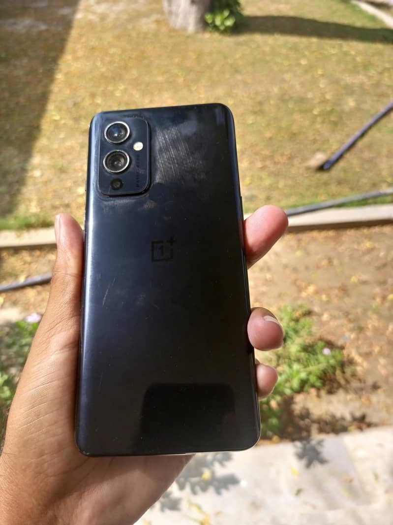 OnePlus 9 5g 8