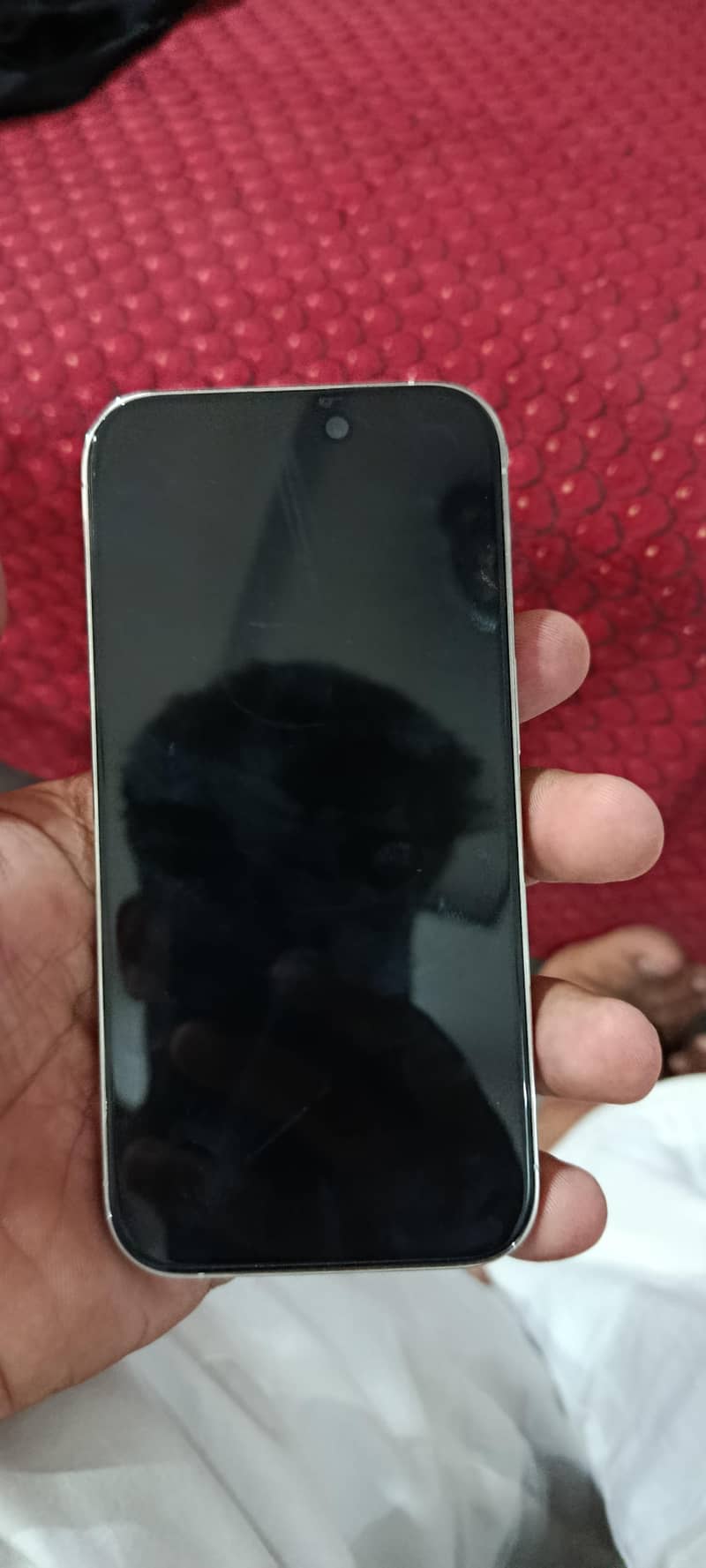 Apple iPhone 14 Pro 1