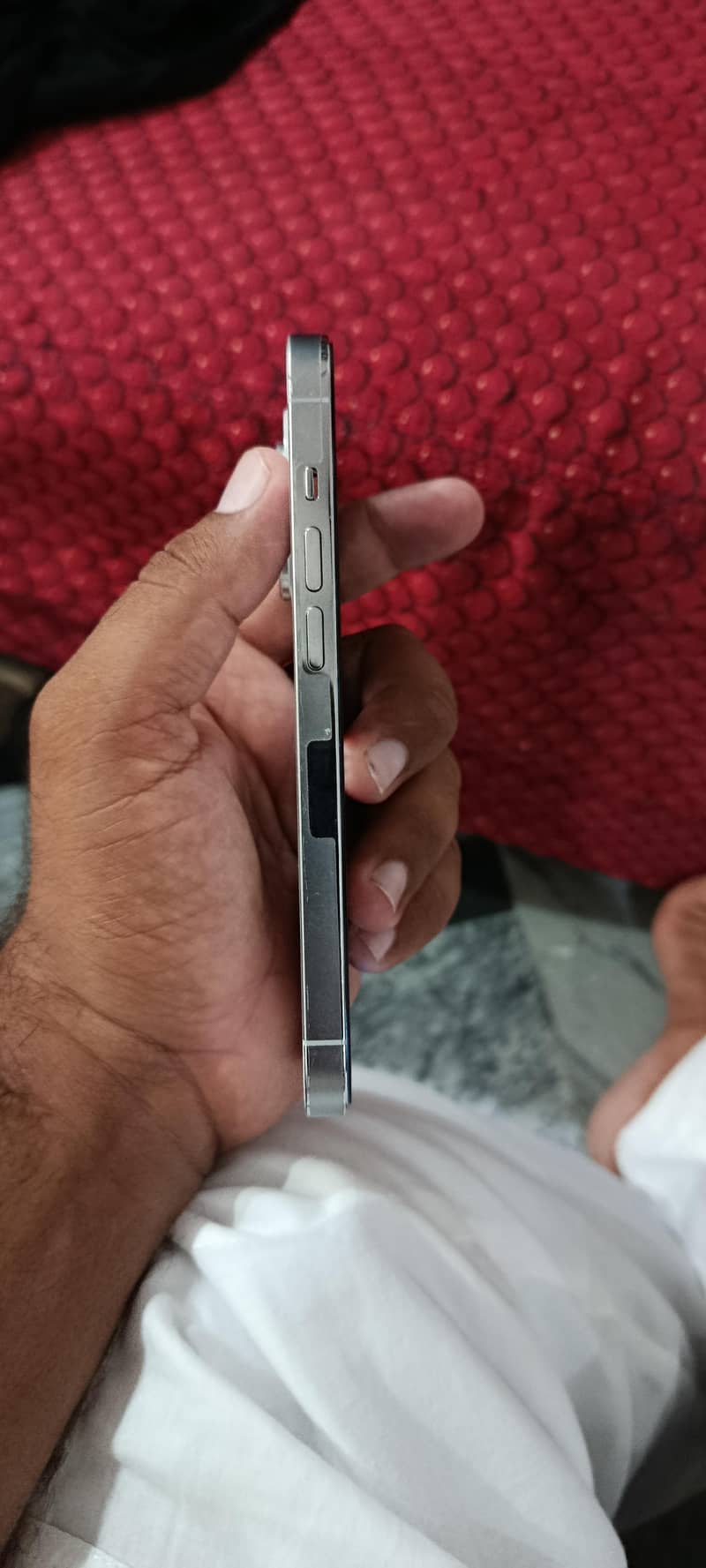 Apple iPhone 14 Pro 3