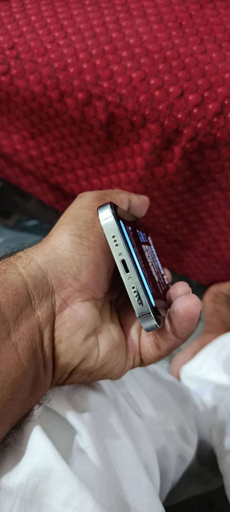 Apple iPhone 14 Pro 4