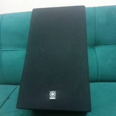 Yamaha very powerful speaker