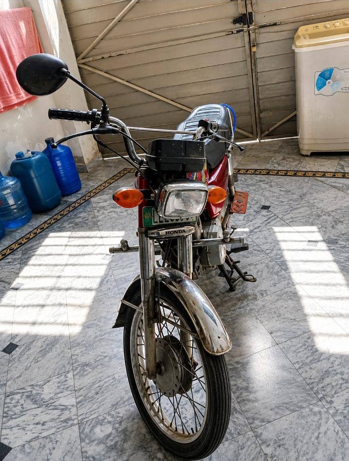 CG 125 3