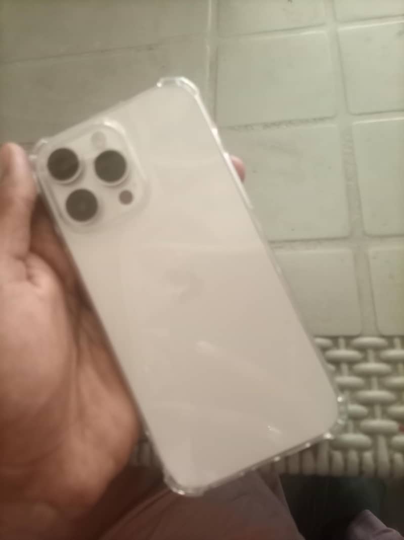 Apple iPhone 12 Pro Max 1