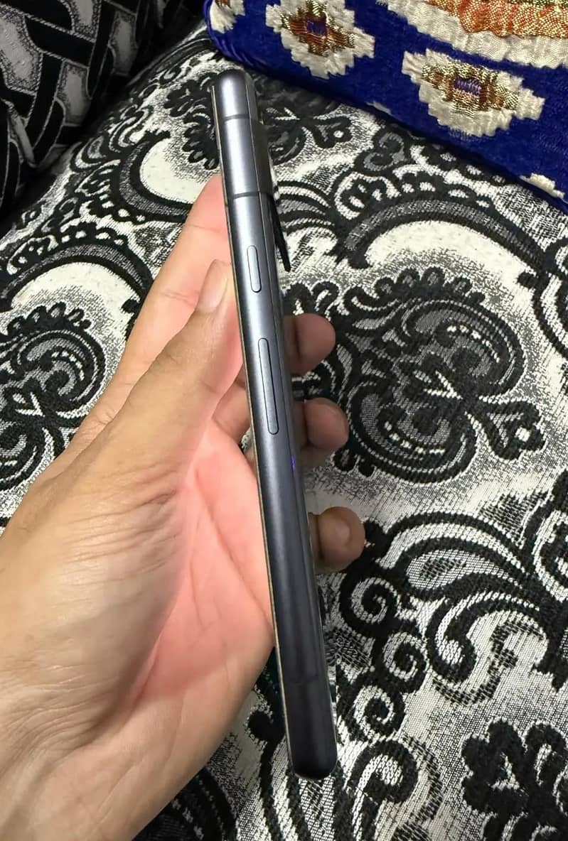 Google Pixel 7a 4