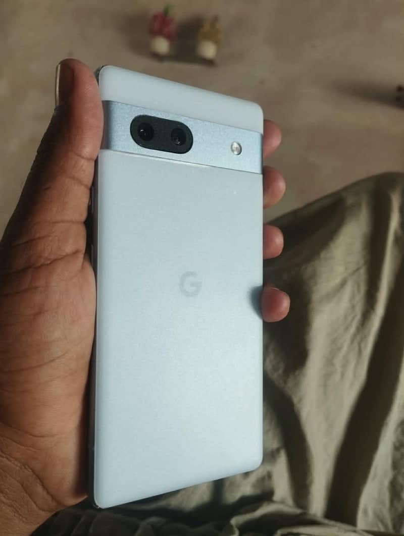 Google Pixel 7a 1