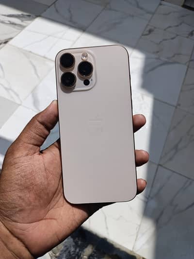 Apple iPhone 16 Pro Max