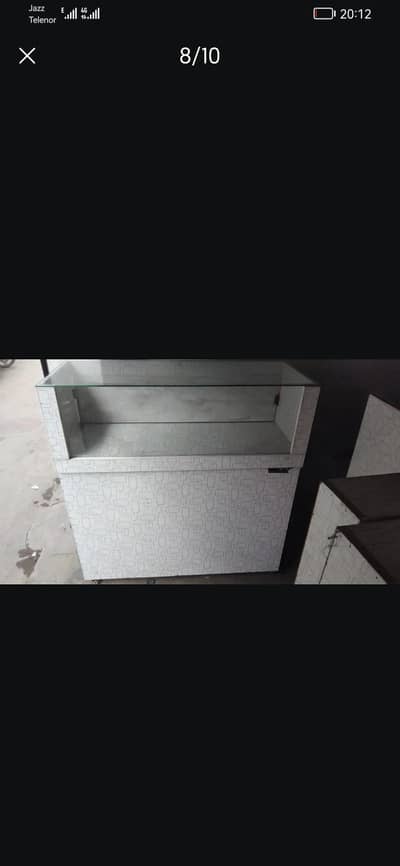 2 counter 4 racks