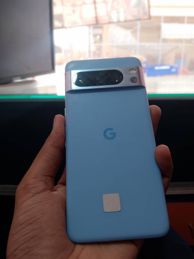 Google Pixel 8 Pro 4