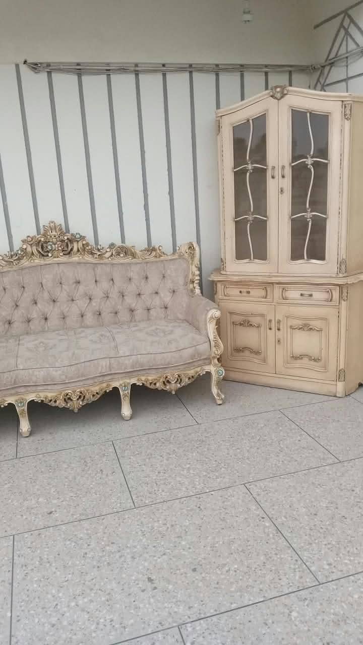 Sofa Set with divider 4