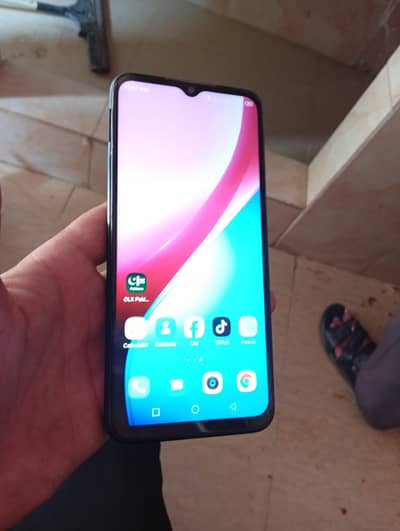 Infinix Hot 10i