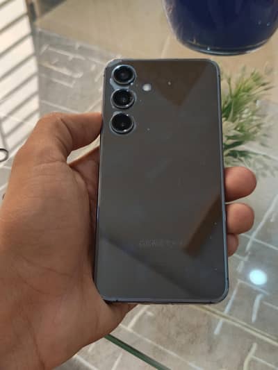 Samsung Mobile S24