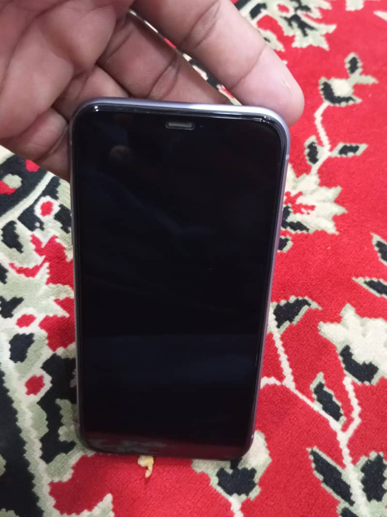 Apple iPhone 11 5