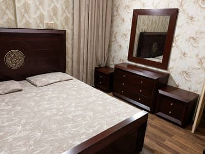 Bed set pure shesham wood no mattress / wooden bed side tables dresi