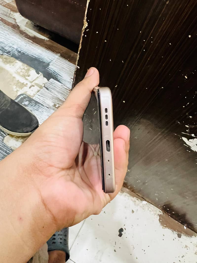 OPPO A6 2