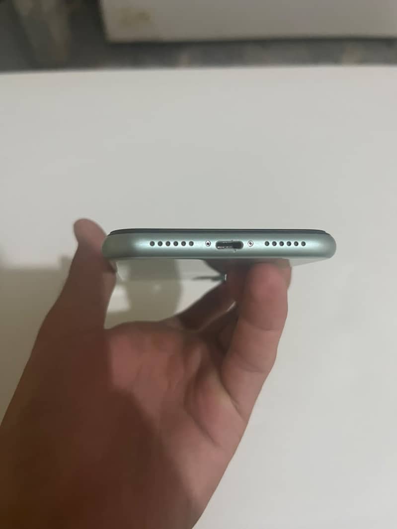 Apple iPhone 11 1
