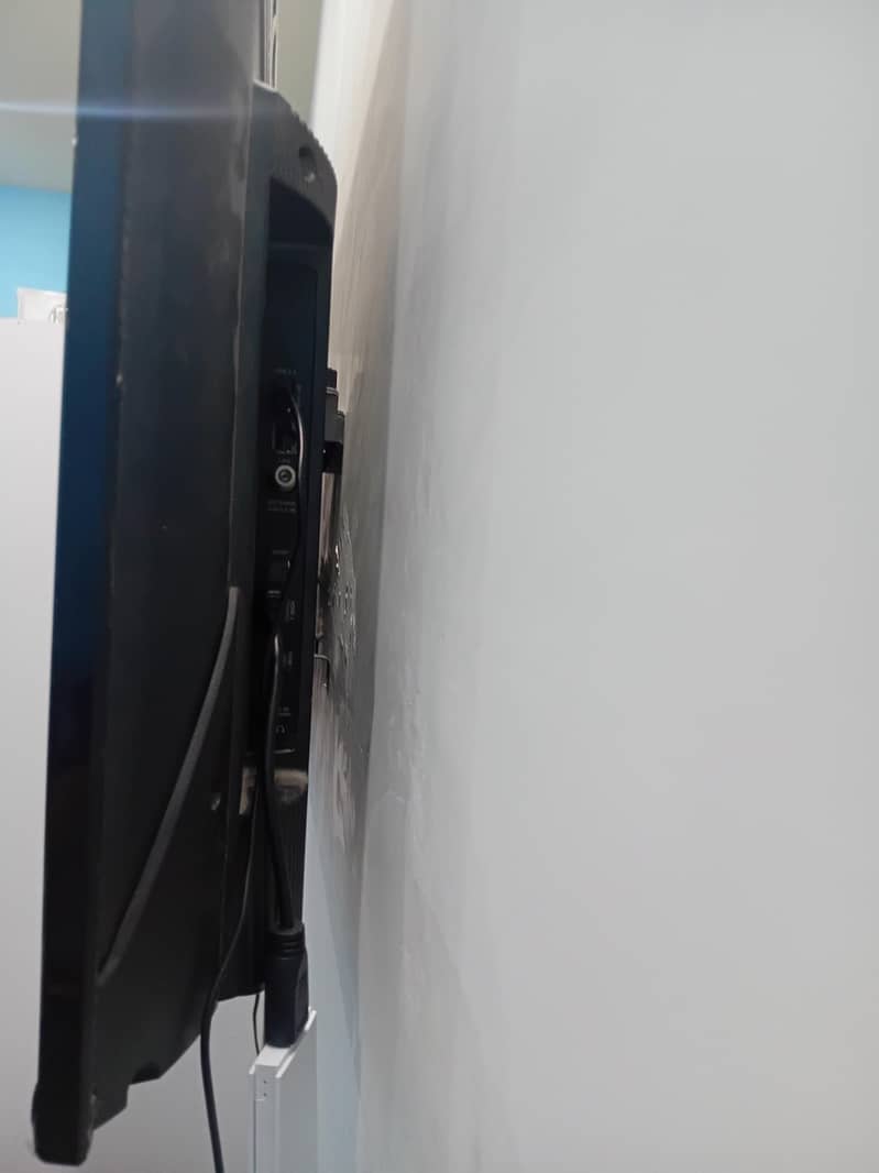 49 inch lcd 3