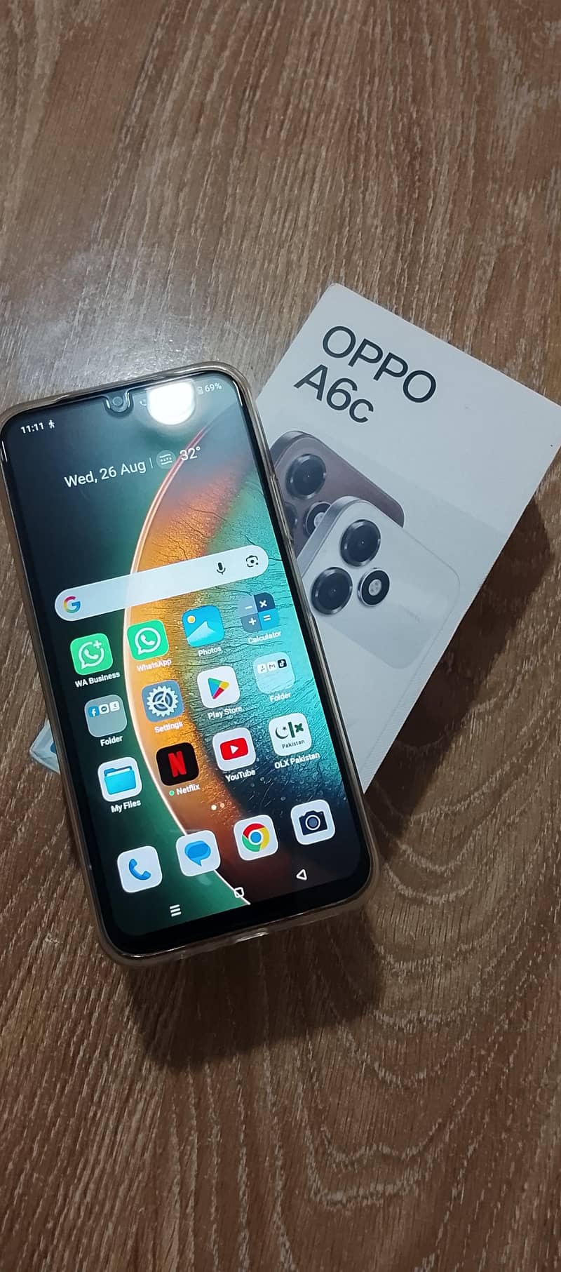 OPPO A6C 10