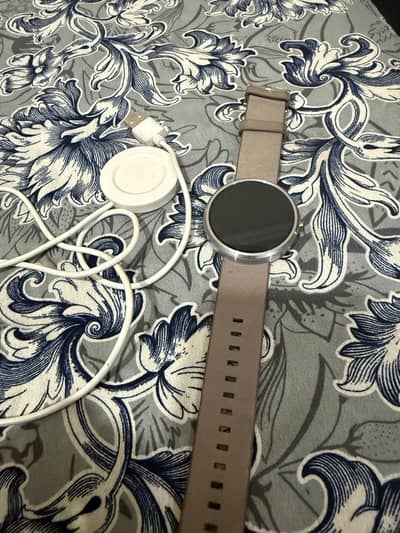 Moto smart watch from Europe