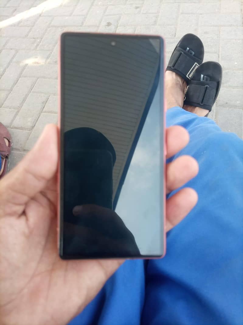 Google Pixel 7a 5