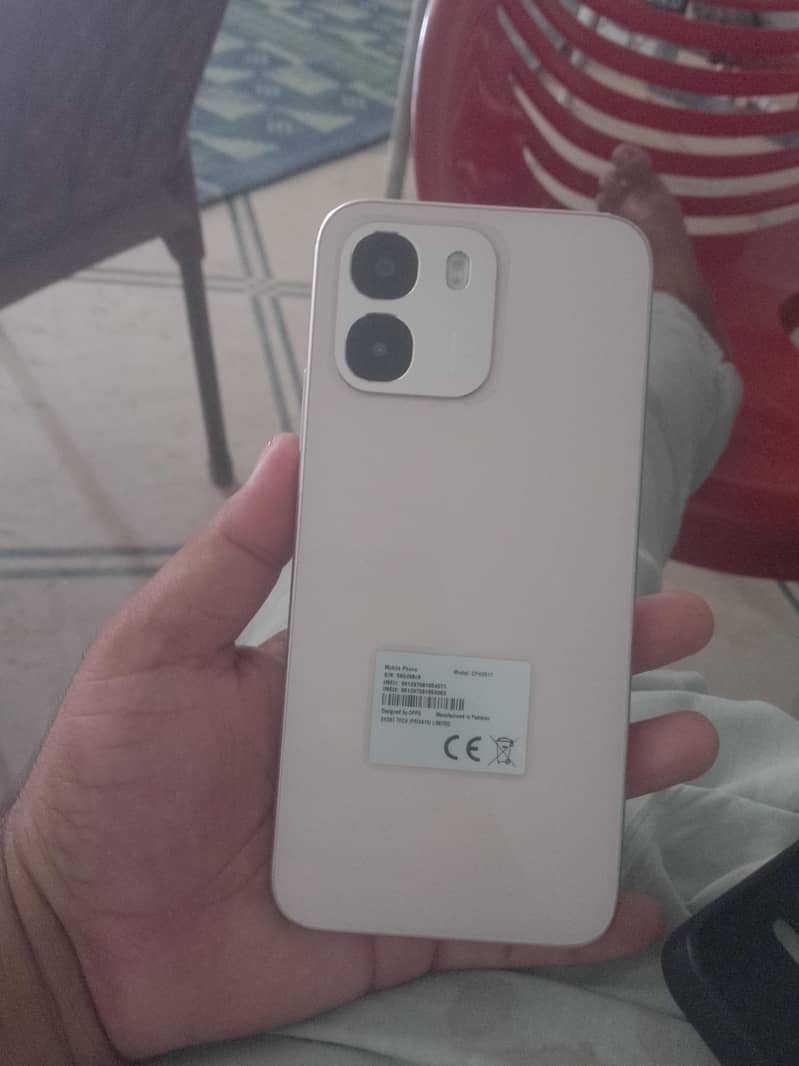 OPPO A6 0