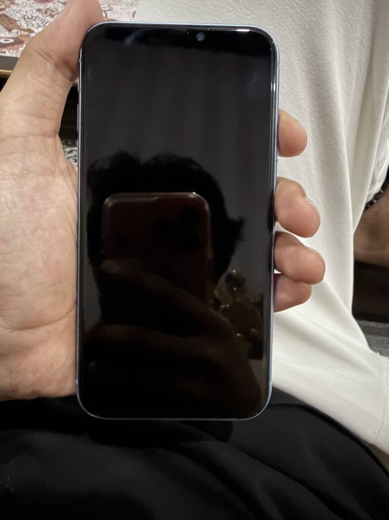 Apple iPhone XR 1