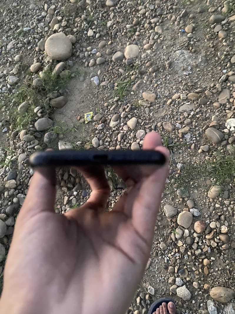 Apple iPhone 12 mini 1