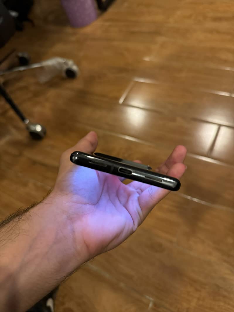 Google Pixel 7 Pro 4
