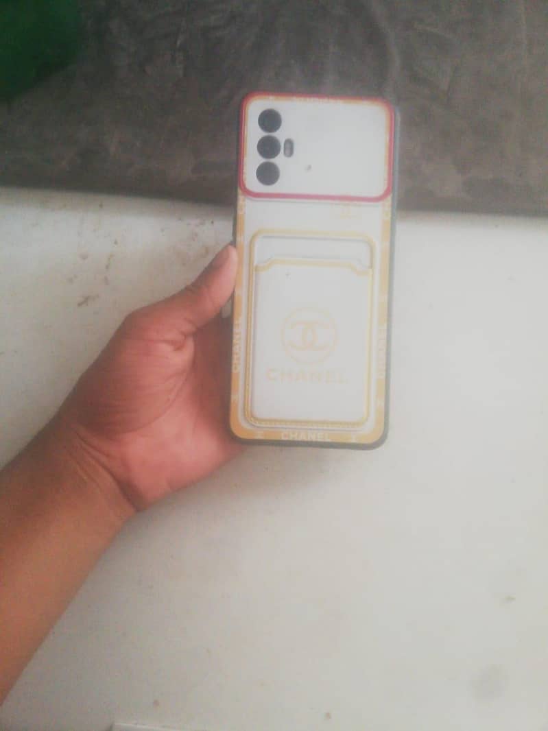Tecno Spark 8 Pro 2