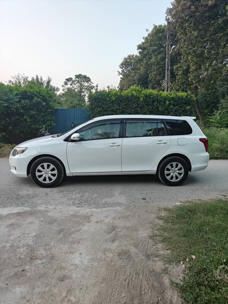 Toyota Corolla Fielder 2007 3