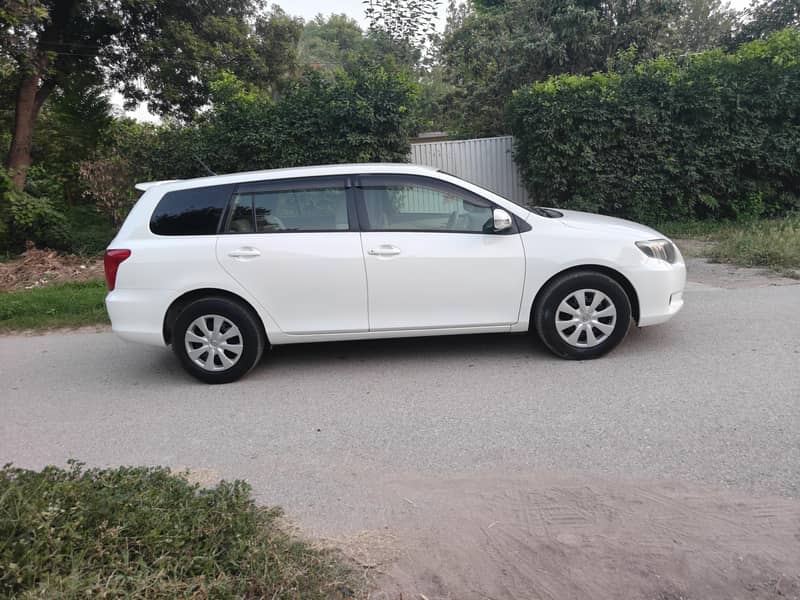 Toyota Corolla Fielder 2007 4